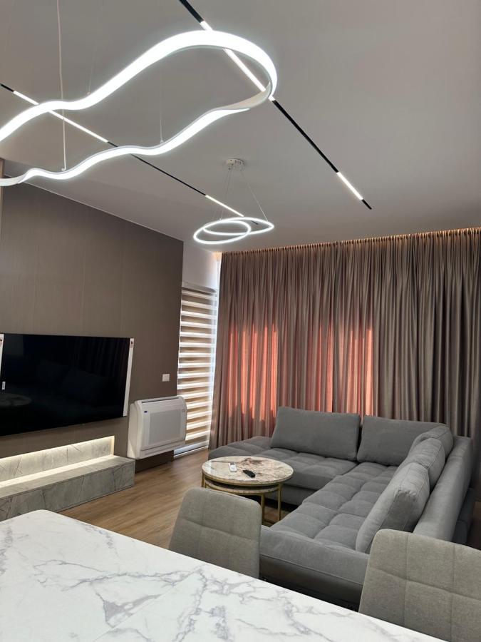 Hera Tirana Suite Deluxe Exterior photo