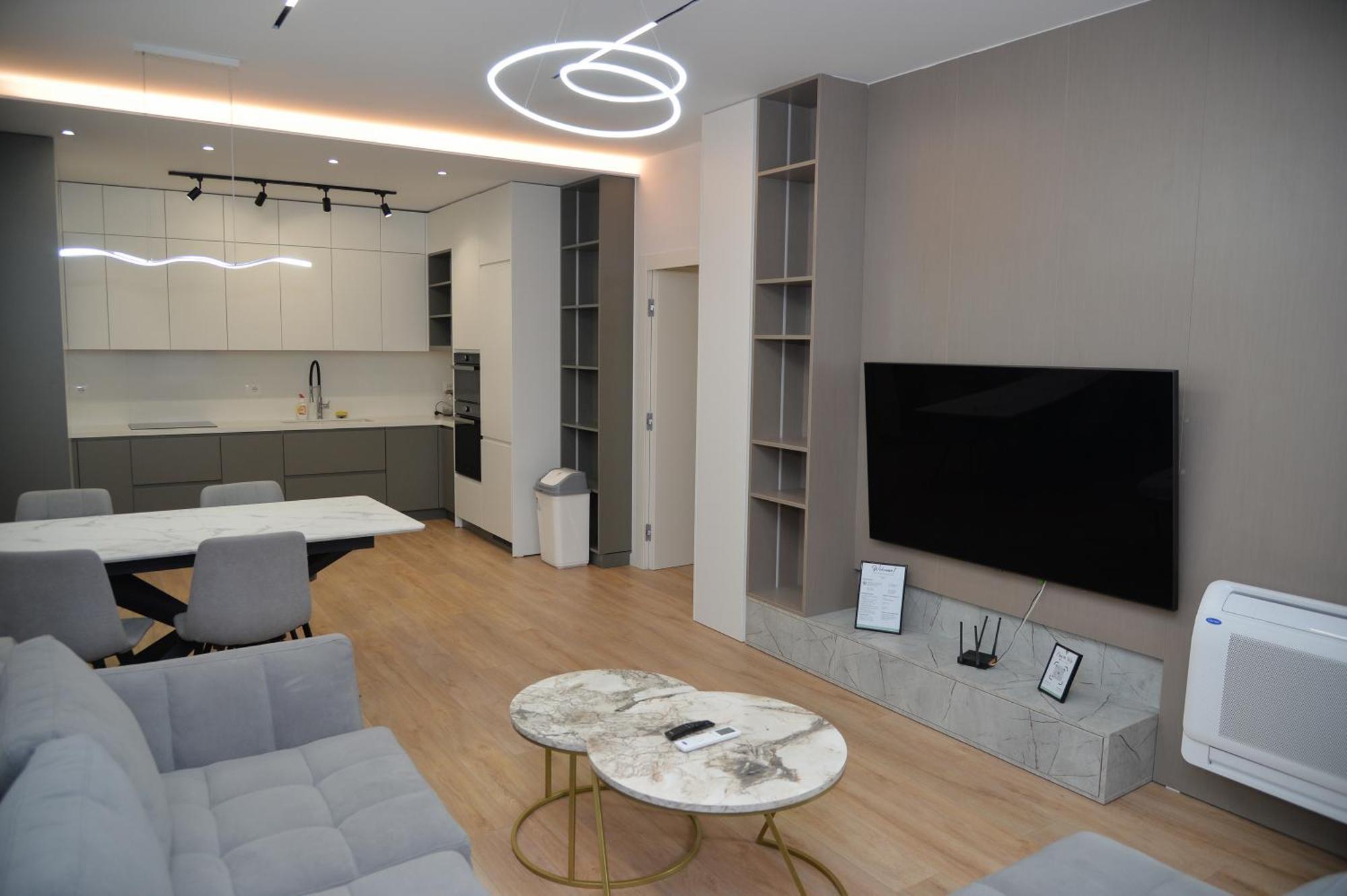 Hera Tirana Suite Deluxe Exterior photo